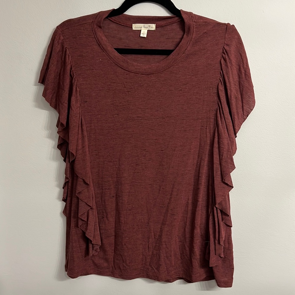 Ruffle tee